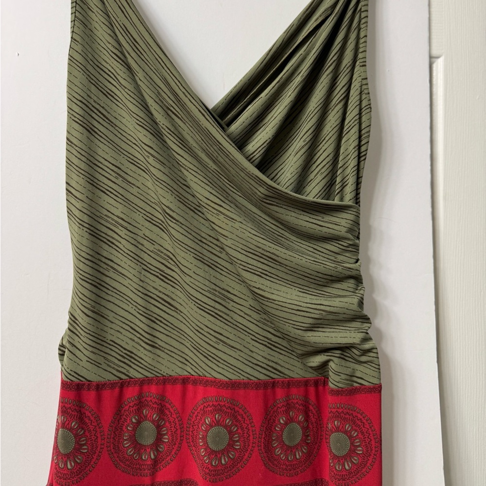 BCBG S Drop Waist Spaghetti Straps, Draped Front and Back making it V Neck NWOT - Picture 3 of 16